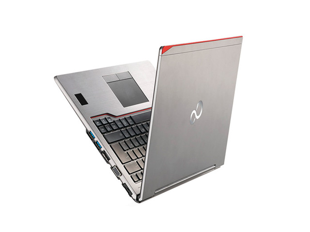  Fujitsu LifeBook U745